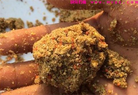 三款自制钓鲤鱼饵料配方，适合海竿配爆炸钩