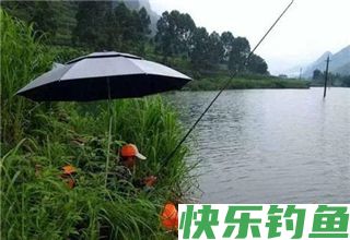 细谈野钓中饵料、钓具和心理准备