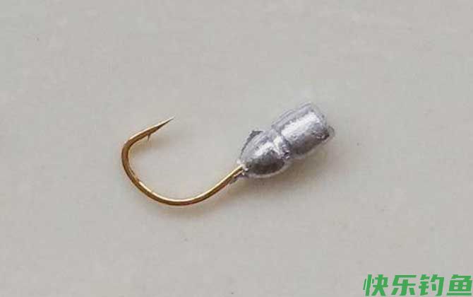 朝天钩挂蚯蚓怎么挂？
