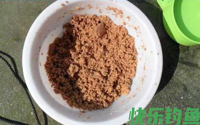 鲫鱼饵料