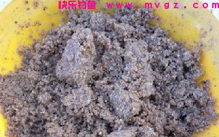 高手自制钓鲫鲤草鳊鱼的通杀饵料配方