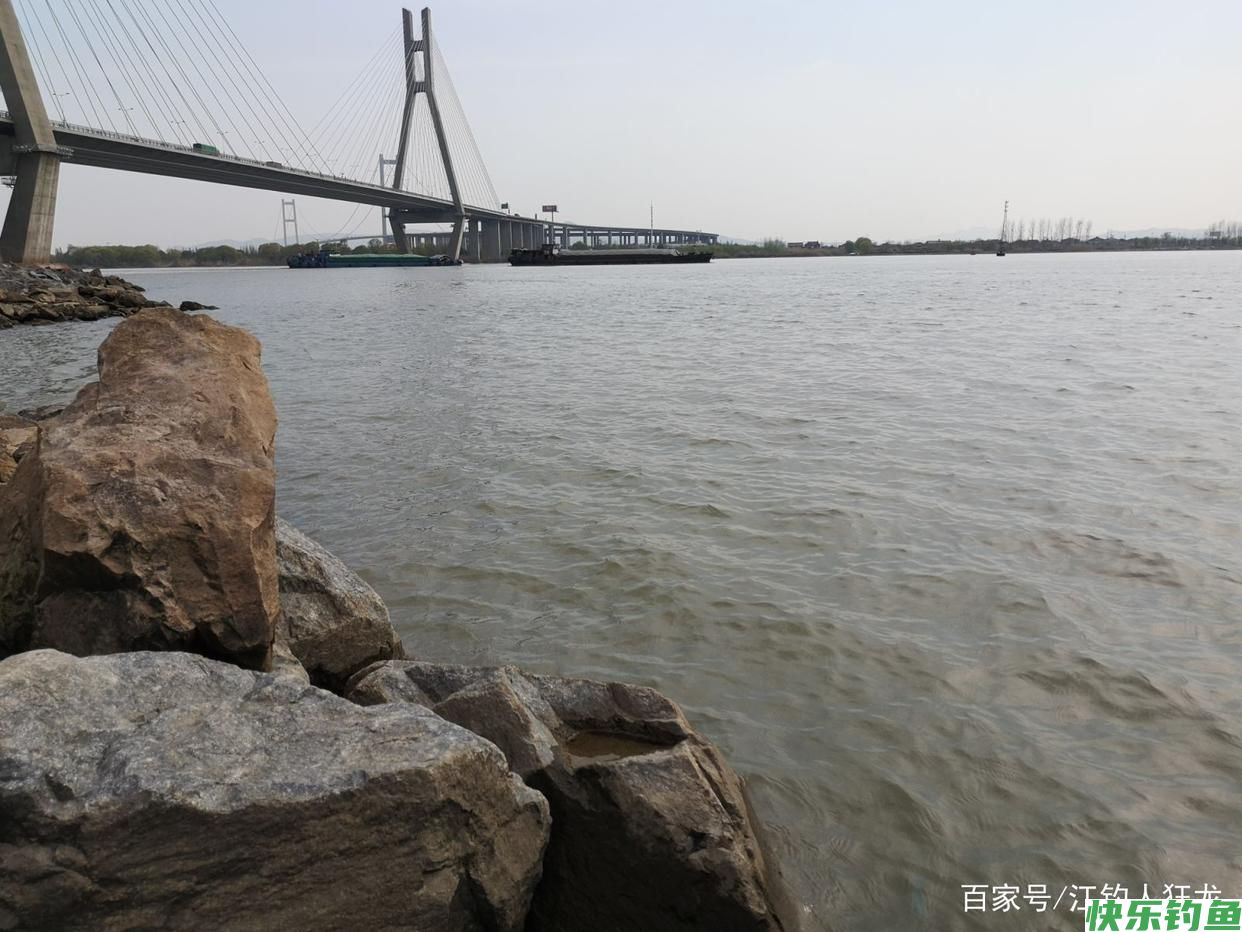 流水中钓鳊鱼技巧：一位江钓老手的垂钓心得，值得收藏